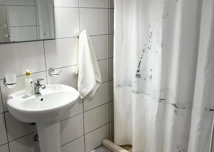 Ionian Seaview 11 Bougainville Sarandë